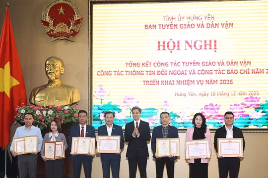 Trao Giải Búa liềm vàng tỉnh Hưng Yên lần thứ III - năm 2025