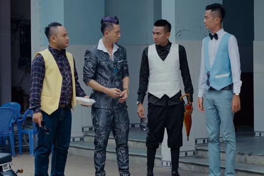Bộ phim trải qua 10 năm quay dựng, 3 lần đặt tên và nhiều sự cố sắp ra rạp