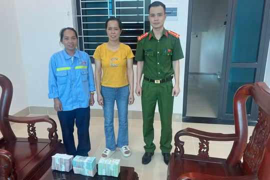 Bắc Ninh: Trao trả lại số tiền gần 500 triệu đồng chuyển khoản nhầm