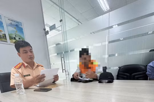 Xử phạt tài xế điều khiển xe đầu kéo liên tiếp vượt đèn đỏ 2 lần, trên một tuyến đường