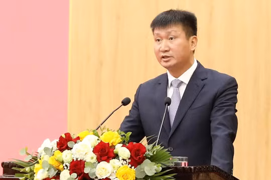 Phê chuẩn kết quả bầu chức vụ Chủ tịch UBND tỉnh Ninh Bình nhiệm kỳ 2021- 2026