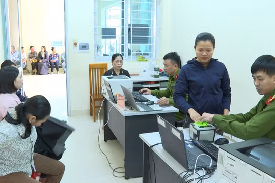 Cao điểm 30 ngày đêm cấp tài khoản định danh cho tổ chức, doanh nghiệp ở Thanh Hoá