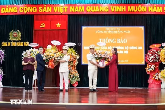 Đại tá Hồ Song Ân giữ chức Giám đốc Công an tỉnh Quảng Ngãi
