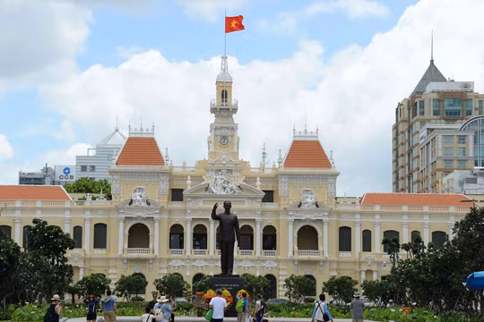 Tháo gỡ thể chế cho vùng Đông Nam Bộ và đưa tăng trưởng GRDP của TP HCM 6 tháng cuối năm đạt 10,3%