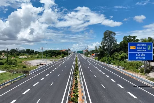 Phấn đấu vượt 3.000 km đường cao tốc vào cuối năm 2025