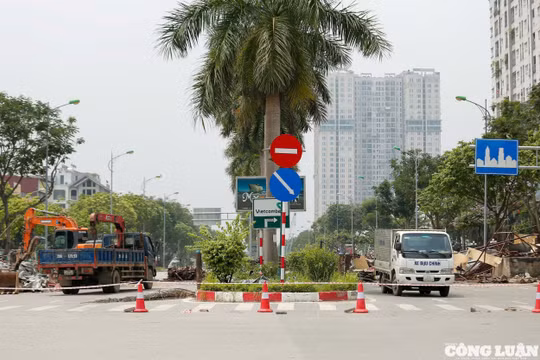 Cấm một phần đường gom Đại lộ Thăng Long để thi công nút giao Vành đai 3,5