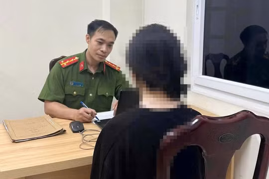 Nữ sinh dọa bị 'chặt ngón tay', buộc gia đình phải chuyển tiền cho đối tượng lừa đảo