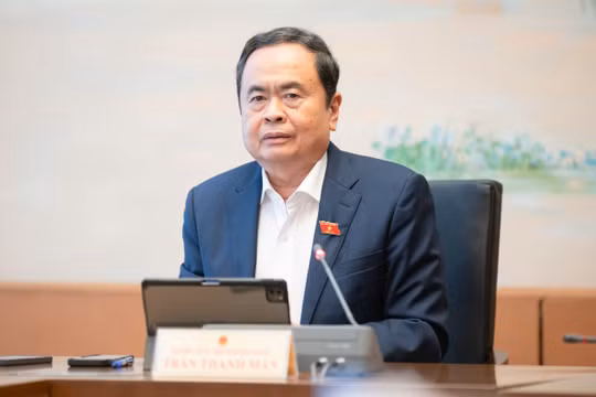 Chủ tịch Quốc hội: Minh bạch khi lựa chọn nhà đầu tư nhà ở xã hội, tránh cơ chế xin-cho