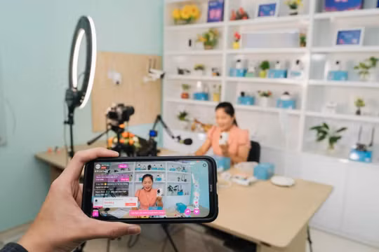 Livestream bán hàng, affiliate chính thức vào 'khuôn khổ' pháp luật