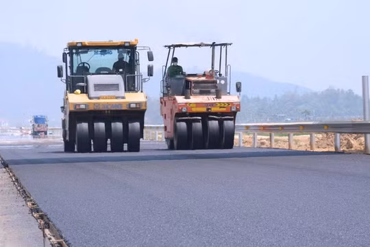 Chính phủ điều chỉnh kế hoạch đầu tư công trung hạn vốn ngân sách trung ương