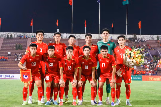 Thắng U23 Bangladesh 2-0, U23 Việt Nam khởi đầu thuận lợi tại vòng loại U23 châu Á 2026