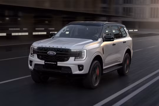 Phiên bản Ford Everest Sport đặc biệt giá gần 1,2 tỷ đồng