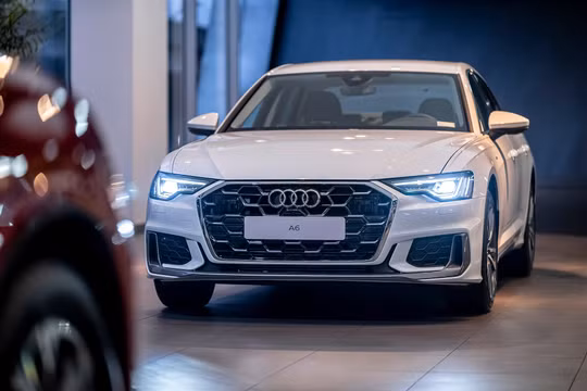 Sedan hạng sang Audi A6 2025 có mặt tại Việt Nam, giá bán gần 2,3 tỷ đồng