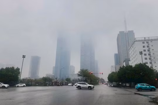 Khuyến cáo di chuyển an toàn trong thời tiết mưa phùn, đường trơn trượt
