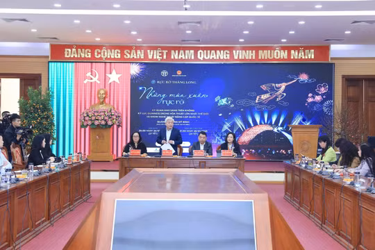 Hà Nội chinh phục kỷ lục Guinness với màn trình diễn drone hỏa thuật độc đáo