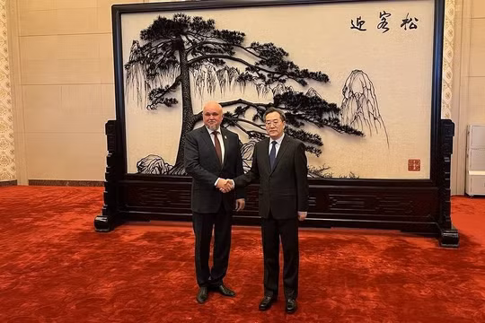 Phó Thủ tướng Trung Quốc nhấn mạnh tầm quan trọng của hợp tác năng lượng với Nga