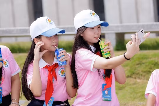 Vinamilk đồng hành với thiếu nhi cháu ngoan Bác Hồ hướng đến kỷ niệm 135 năm Ngày sinh nhật Bác
