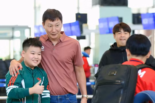 Điểm tin thể thao 26/12: U23 Việt Nam lên đường sang Qatar, MU gặp thử thách ngày Boxing Day
