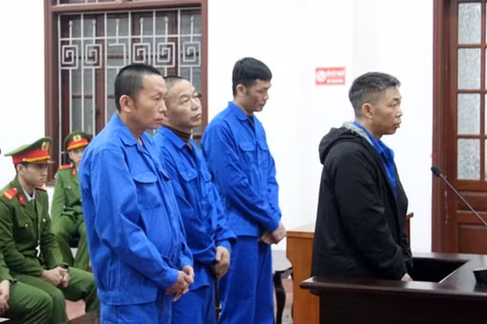 Mua bán, vận chuyển 4 bánh heroin, một bị cáo lĩnh hình phạt cao nhất 22 năm tù