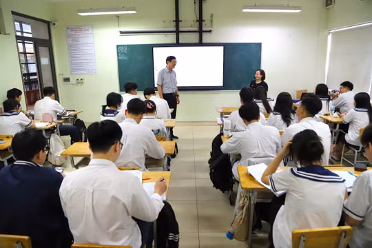 Đồng hành cùng sĩ tử chinh phục kỳ thi tốt nghiệp THPT theo chương trình mới