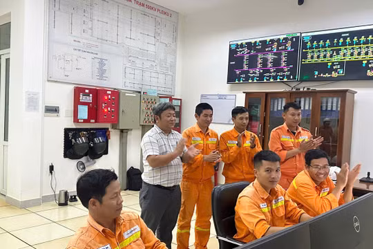 Đóng điện Kháng bù ngang 500kV tại TBA 500kV Pleiku 2 - Bước tiến quan trọng tối ưu vận hành lưới điện truyền tải quốc gia