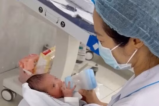 Vụ bé gái bị vùi lấp trong vườn cao su Gia Lai: Sức khỏe của bé hiện ra sao?