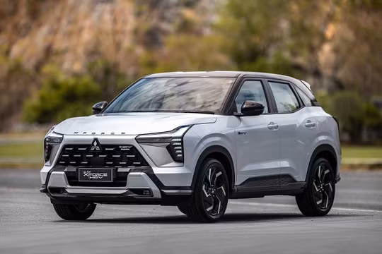 Mitsubishi Xforce HEV ra mắt Thái Lan, giá quy đổi từ 683 triệu đồng