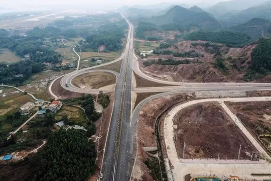 Tây Ninh kiến nghị hỗ trợ 2.534 tỷ đồng để xây dựng cao tốc Gò Dầu - Xa Mát