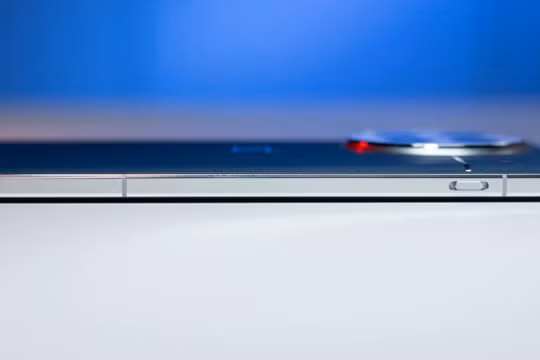 OnePlus có thể loại bỏ Alert Slider, thay thế bằng nút hành động giống Apple?