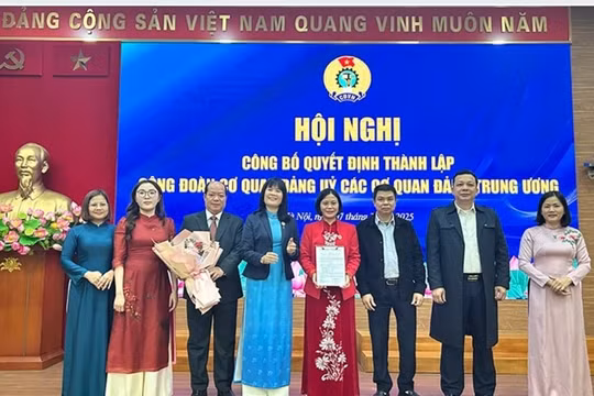 Ra mắt Ban Chấp hành Công đoàn Cơ quan Đảng ủy các cơ quan Đảng Trung ương