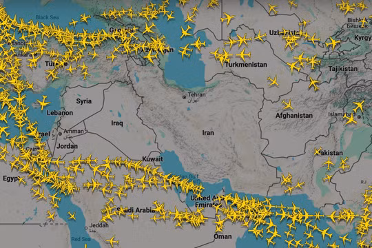 Người dân Iran lo sợ và phẫn nộ sau các vụ tấn công của Israel