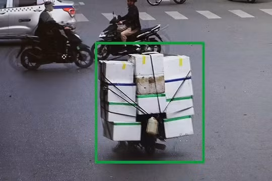 Hà Nội xử lý 57 trường hợp che biển số nhờ Camera AI