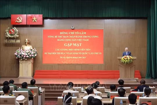 Tổng Bí thư gặp mặt điển hình tiên tiến dự Đại hội thi đua 'Vì An ninh Tổ quốc' lần thứ 9
