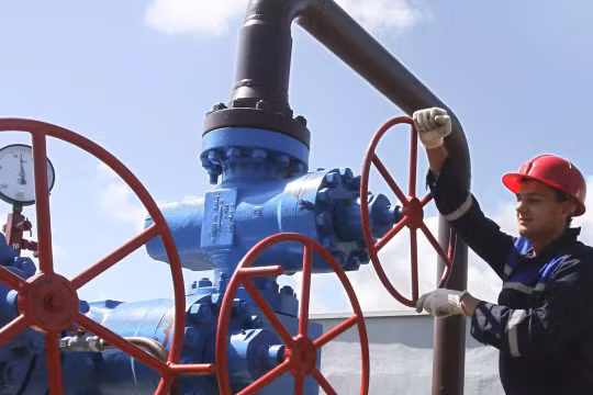 Ukraine cắt nguồn khí đốt của Nga sang châu Âu: Lợi bất cập hại