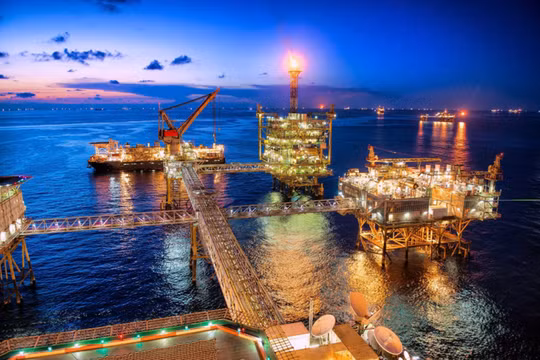 Chào mừng Đại hội đại biểu Đảng bộ Petrovietnam lần thứ IV, nhiệm kỳ 2025-2030: Petrovietnam và 5 chữ "An" Bài 1: Sứ mệnh đảm bảo an ninh năng lượng luôn được đặt lên hàng đầu