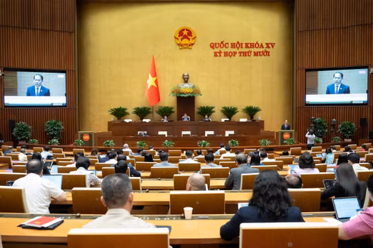 Hôm nay, Quốc hội thảo luận về kết quả thực hiện kế hoạch phát triển kinh tế-xã hội