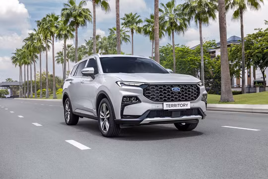Loạt ô tô Ford giảm giá sâu, cơ hội mua xe bán chạy giá rẻ cho người dùng