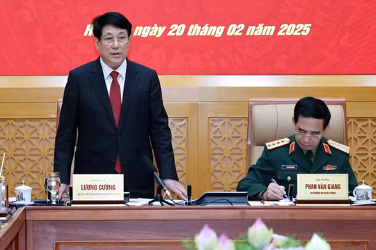 Tiếp tục xây dựng Quân đội tinh, gọn, mạnh