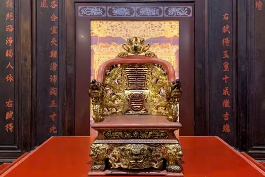 Chuyện 'nhầm lẫn' về Bảo vật quốc gia Ngai Hoàng đế Duy Tân