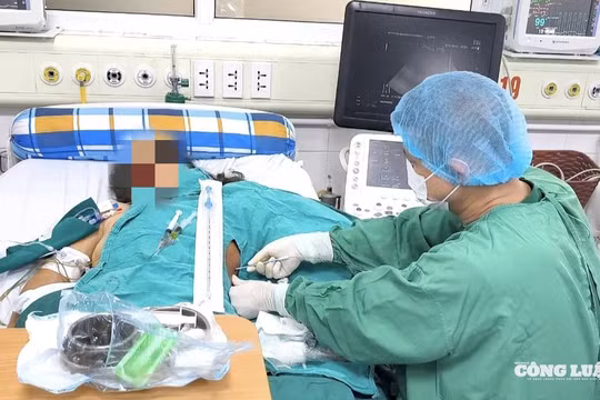 Bệnh nhân 73 tuổi nguy kịch sau mũi tiêm giảm đau