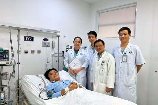 20 y, bác sĩ giành lại sự sống cho bệnh nhân 30 tuổi sau hơn 40 phút ngừng tim