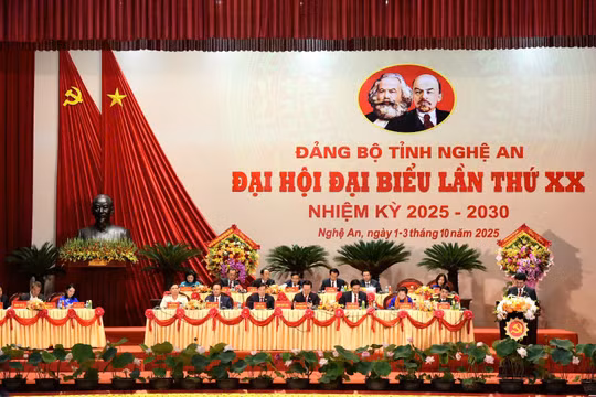 Khai mạc Đại hội đại biểu Đảng bộ tỉnh Nghệ An lần thứ XX, nhiệm kỳ 2025 - 2030