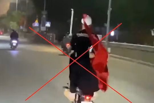 Xác minh, xử lý nam thanh niên 'bốc đầu' xe máy trên đường Lê Duẩn