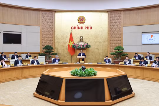 Giữ vững ổn định kinh tế vĩ mô, kiểm soát lạm phát, thúc đẩy GDP tăng từ 8% trở lên