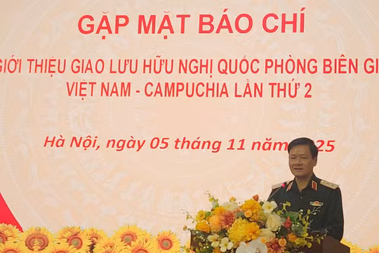 Nhiều hoạt động ý nghĩa tại giao lưu hữu nghị Quốc phòng biên giới Việt Nam-Campuchia