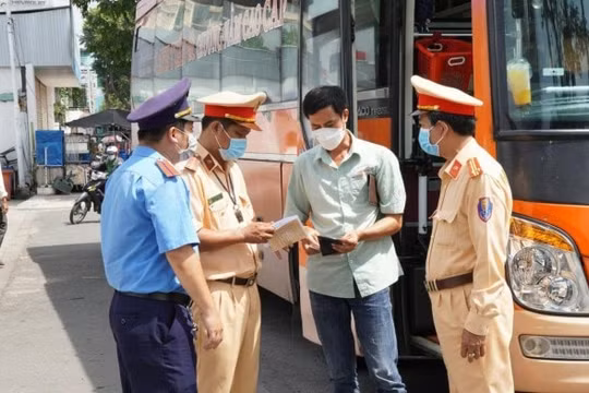 Vi phạm hành chính trong hoạt động đường bộ có thể bị phạt tới 150 triệu đồng