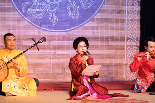 Hồi sinh hình thức “Lảy Kiều” bằng âm nhạc cổ truyền