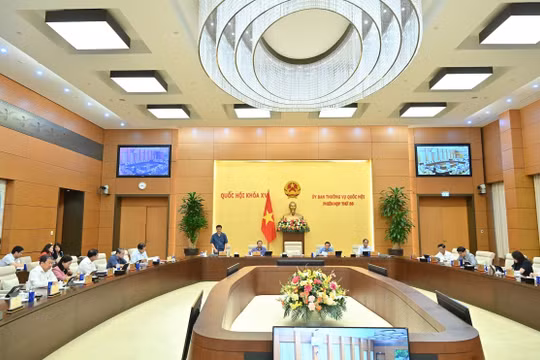 Phấn đấu tăng trưởng GDP giai đoạn 2026-2030 đạt từ 10%/năm trở lên