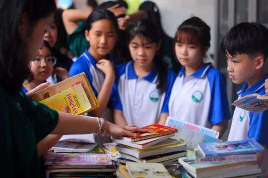 'Nguyệt Vũ' – Hành trình mang tri thức lên vùng cao Yên Bái