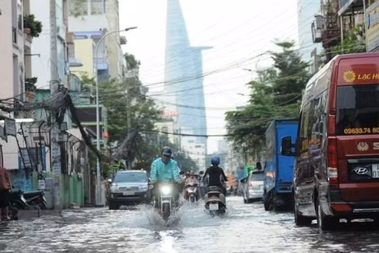 Rủi ro về khí hậu cùng bài toán thích ứng khi đầu tư vào thị trường TP HCM và châu Á
